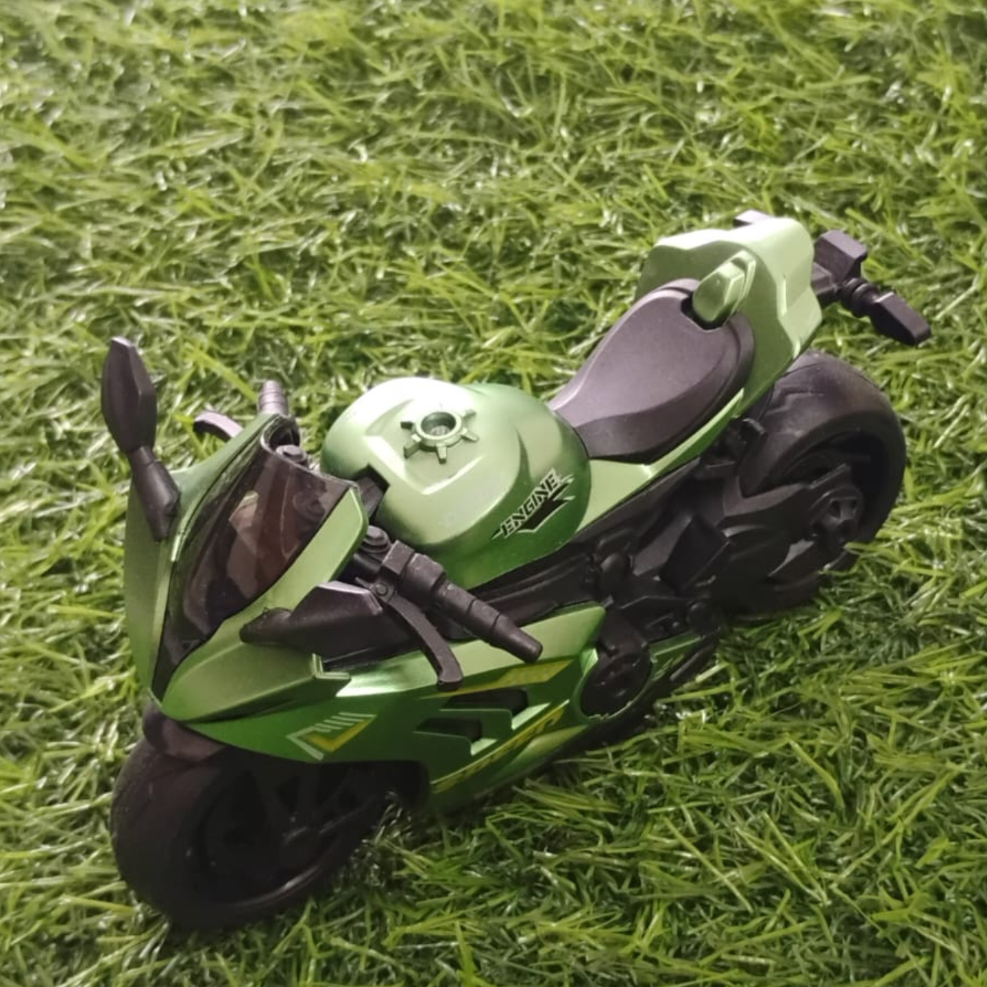 Kurnool Store Ace ShimmerStrike Unbreakable Turbo Bike Friction-Powered Super Moto Toy for Kids 3 (Pack of 1)